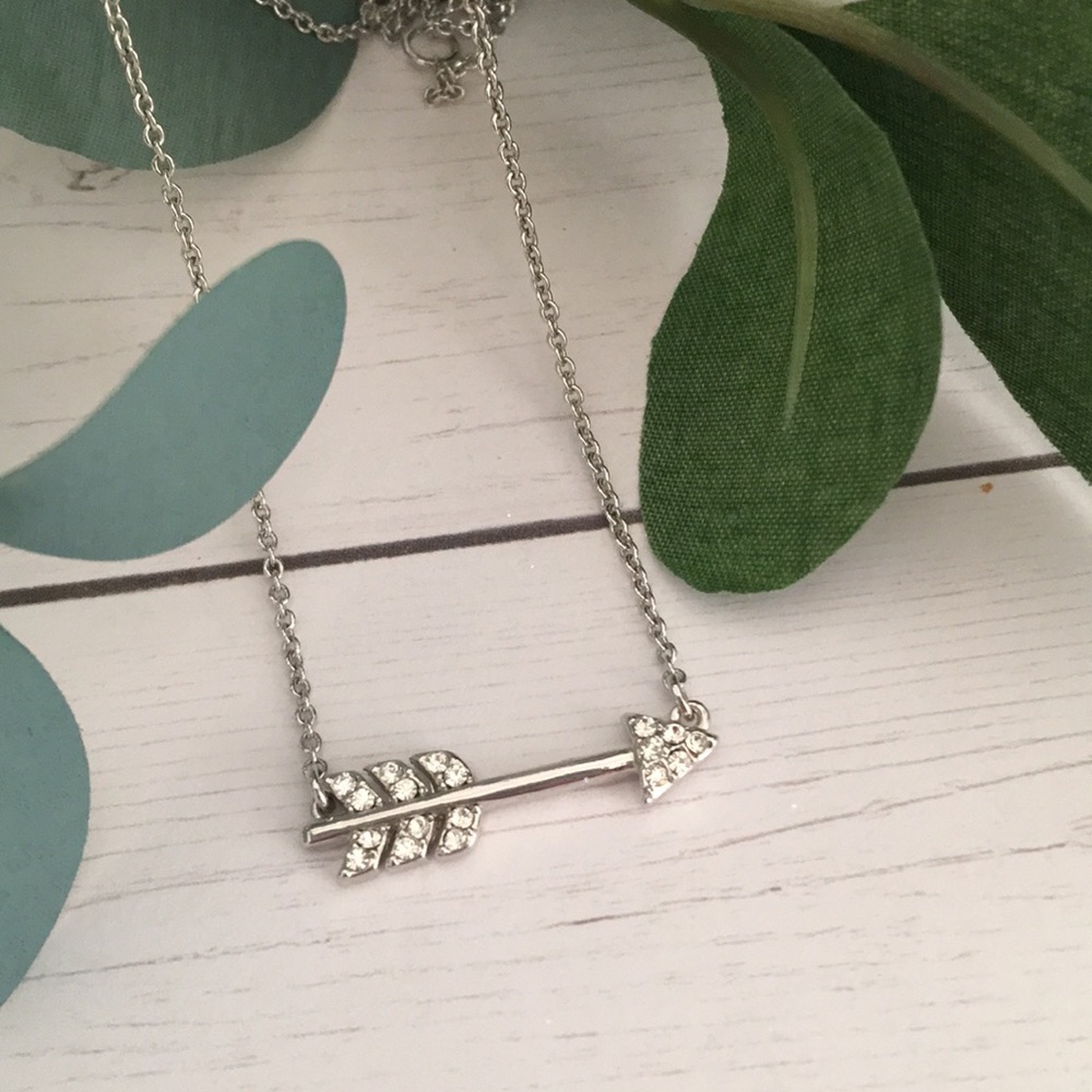SPARTINA SEA LA VIE SEEK NECKLACE (SILVER) NWOT